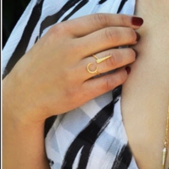 LUV AJ adjustable ring for Rachel Zoe box - Picture 2 of 2